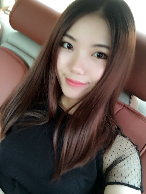 盛开的花朵的第二张照片--桂林相亲服务中心