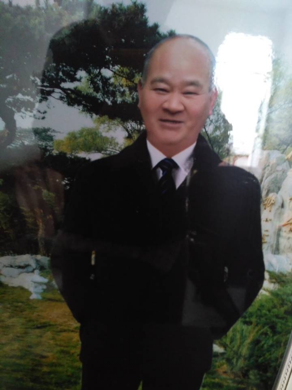 老方丈的第一张照片--桂林相亲服务中心