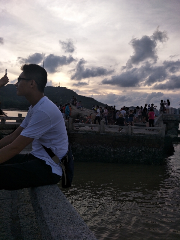 诗和远方的第一张照片--桂林相亲服务中心