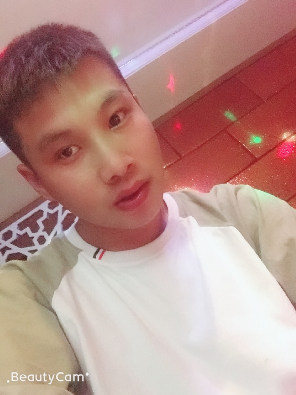 阿锋的第一张照片--桂林相亲服务中心