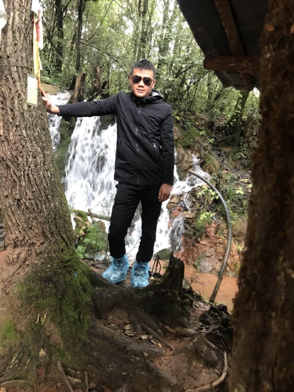 譕忄的第一张照片--桂林相亲服务中心