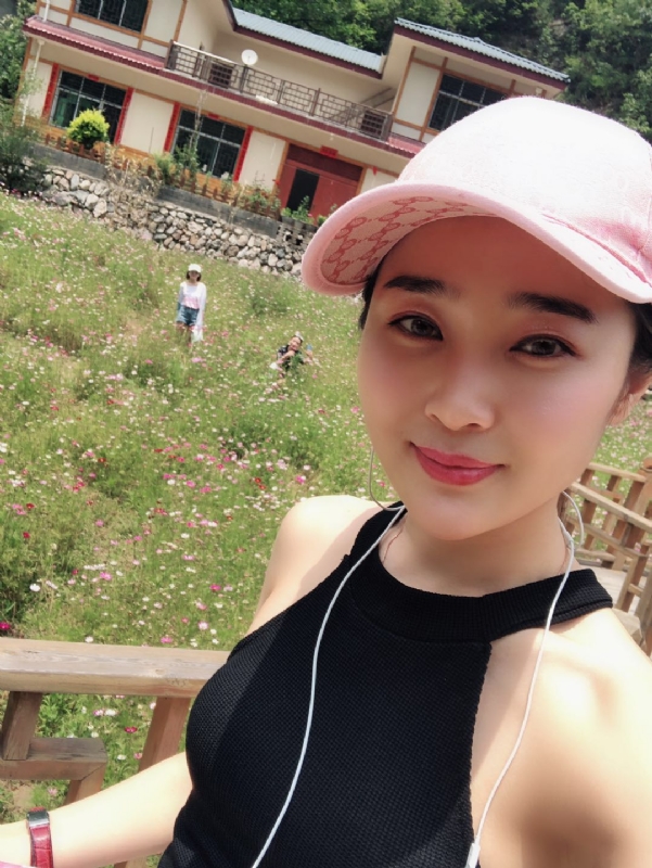 诗琪的第二张照片--桂林相亲服务中心