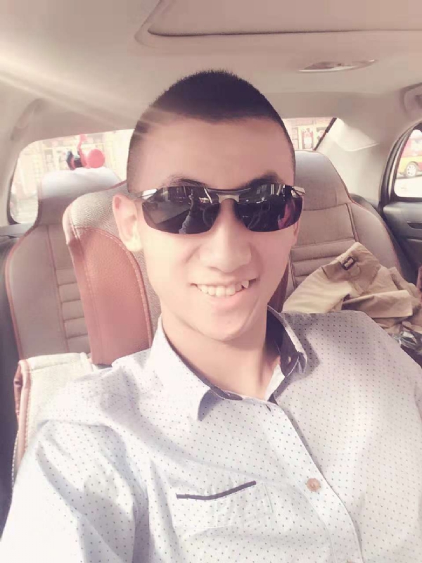 风雨的第一张照片--桂林相亲服务中心