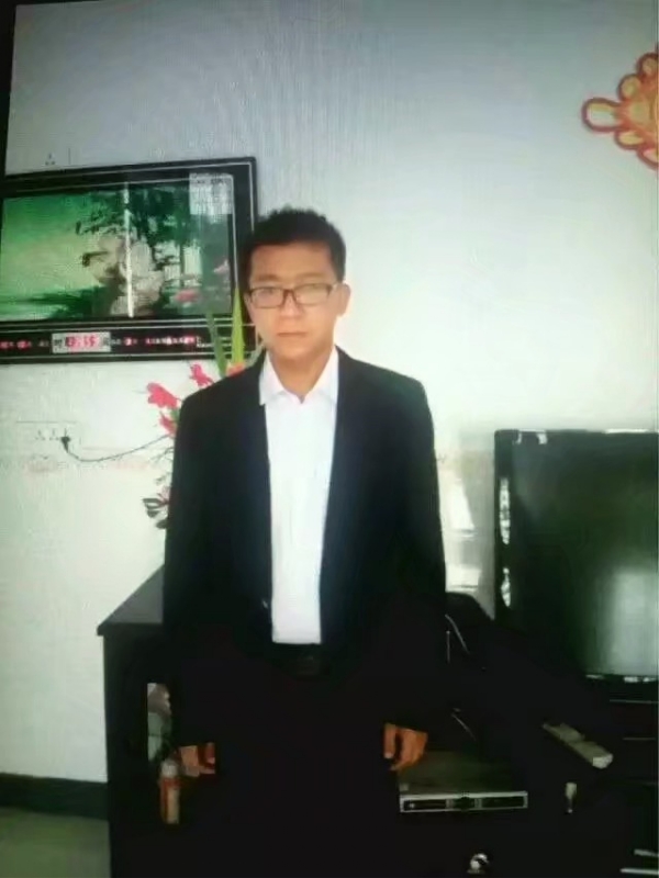 依然疼痛的第一张照片--桂林相亲服务中心