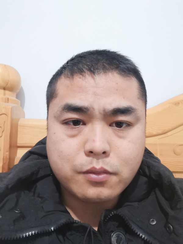 真诚的第一张照片--桂林相亲服务中心