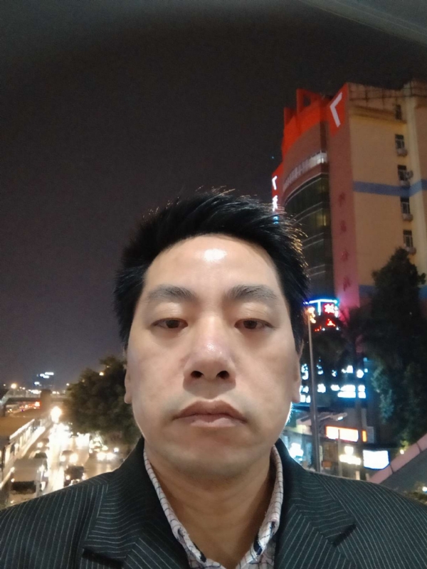 寻找真爱的第一张照片--桂林相亲服务中心