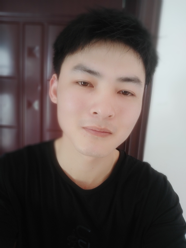 小情绪)っ的第一张照片--桂林相亲服务中心