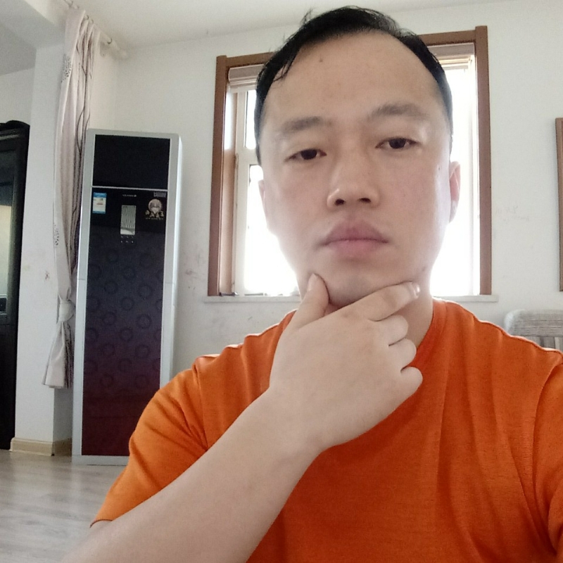 爱热闹的人的第一张照片--桂林相亲服务中心