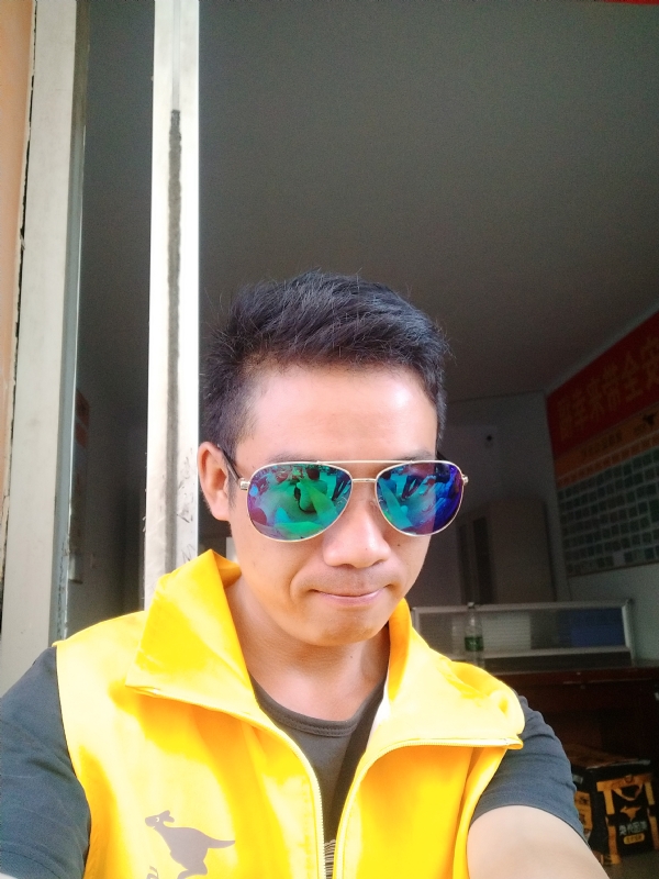 天荒地老的第一张照片--桂林相亲服务中心