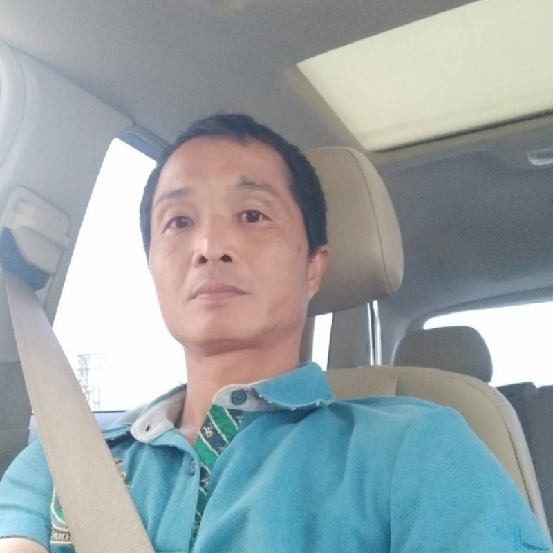 温柔男孩的第一张照片--桂林相亲服务中心
