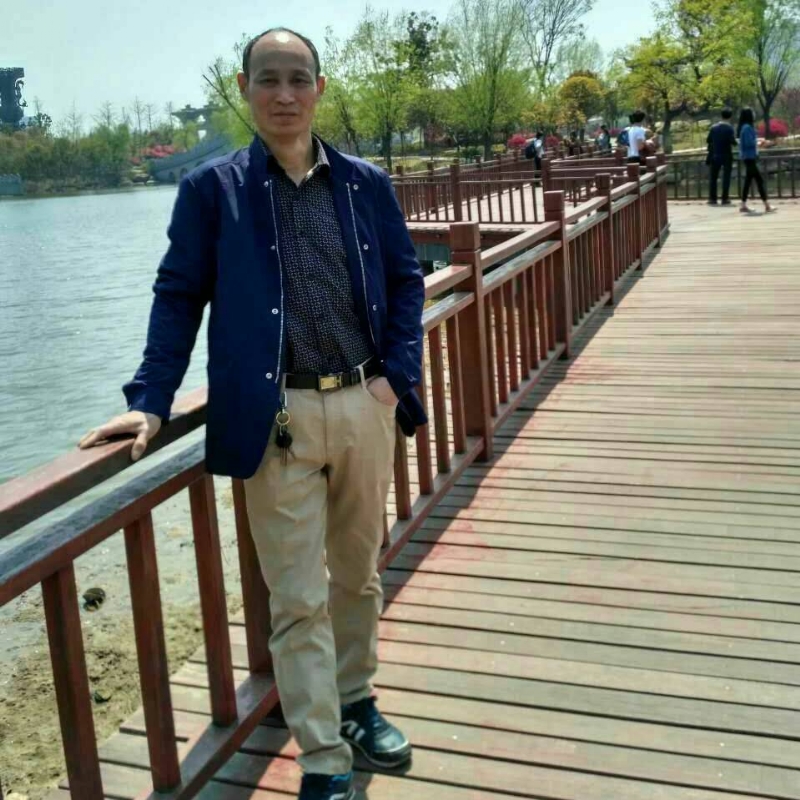 大随帅哥的第一张照片--桂林相亲服务中心