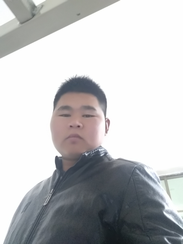 小哥的第一张照片--桂林相亲服务中心