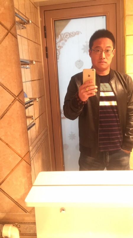 华灯初下的第一张照片--桂林相亲服务中心