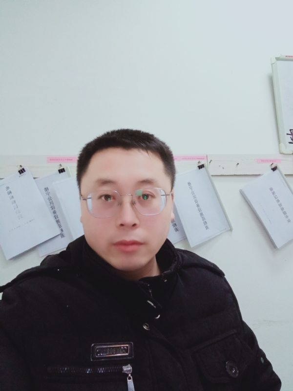 一头猪的第一张照片--桂林相亲服务中心