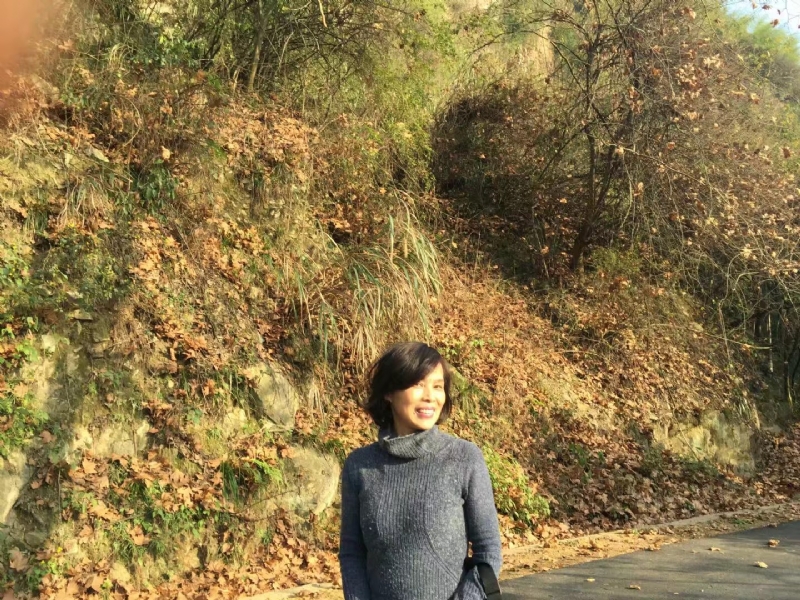 蠢蠢的第一张照片--桂林相亲服务中心