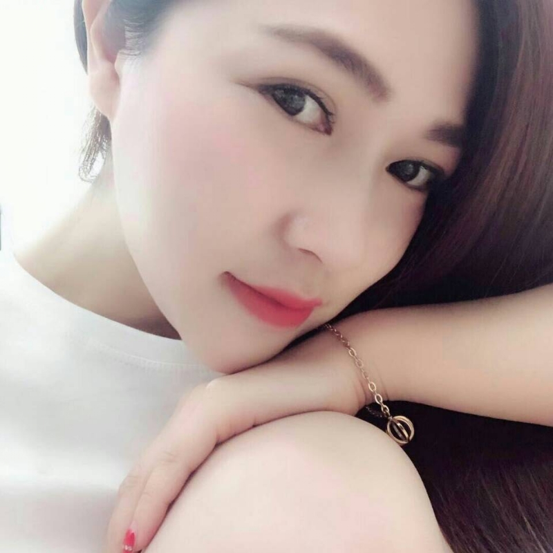 Emily的第一张照片--桂林相亲服务中心