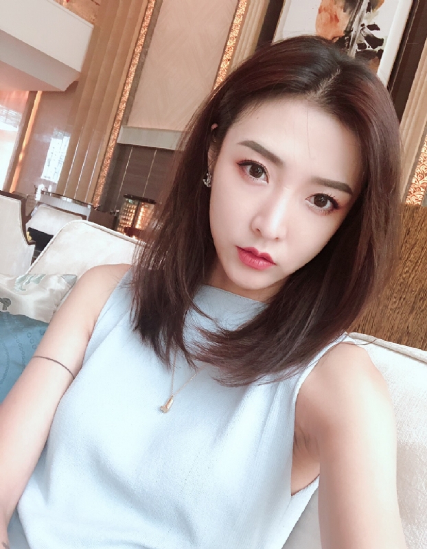 嘉嘉的第一张照片--桂林相亲服务中心