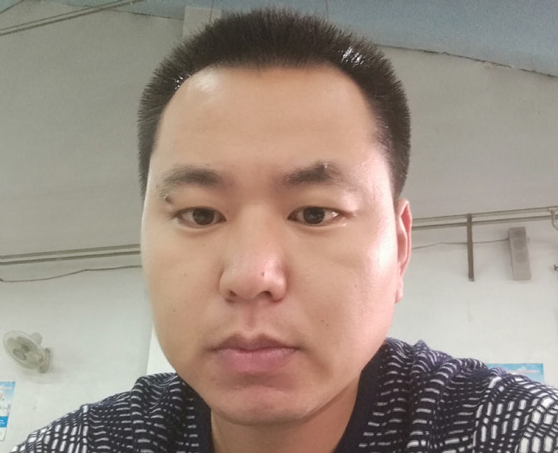 漂泊的第一张照片--桂林相亲服务中心