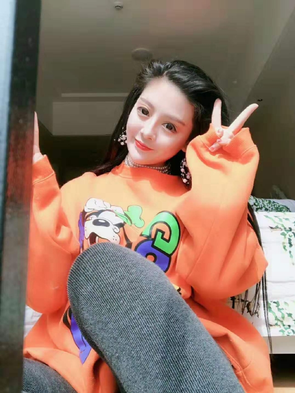 李梦瑶的第四张照片--桂林相亲服务中心