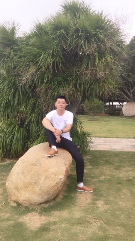 奇点的第一张照片--桂林相亲服务中心