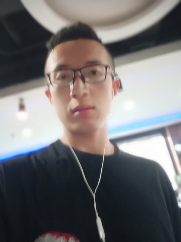 近在咫尺的第一张照片--桂林相亲服务中心