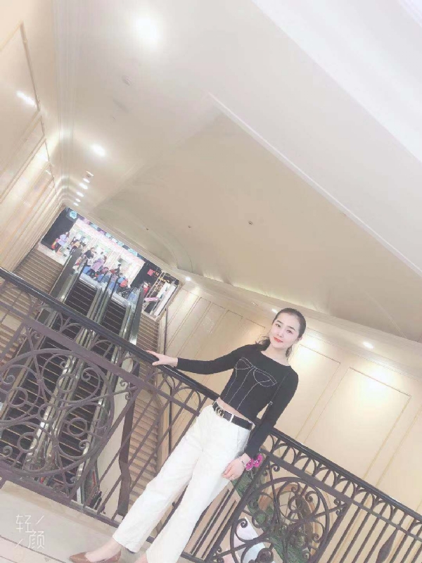 时光浅夏的第四张照片--桂林相亲服务中心