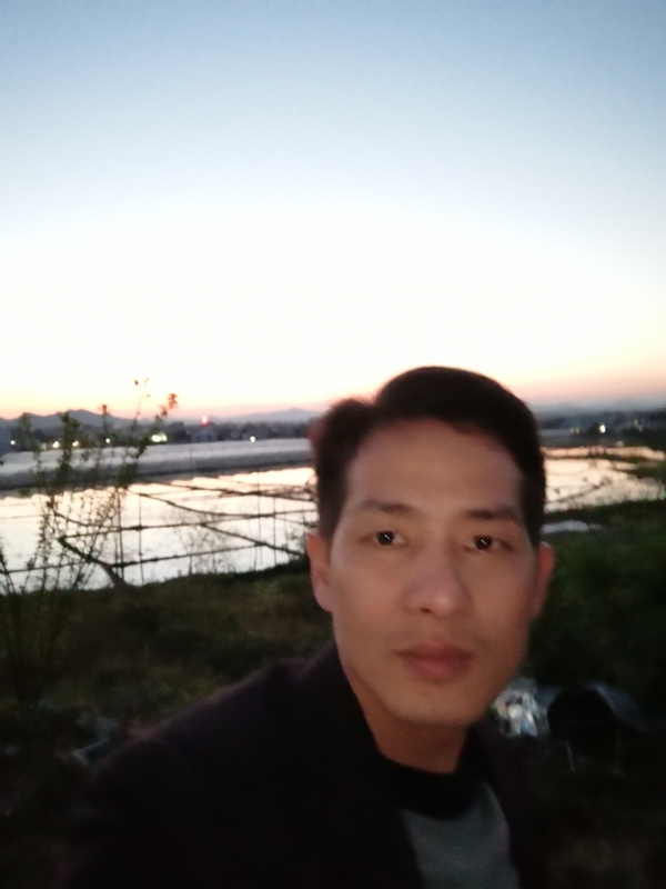 不忘初心的第一张照片--桂林相亲服务中心