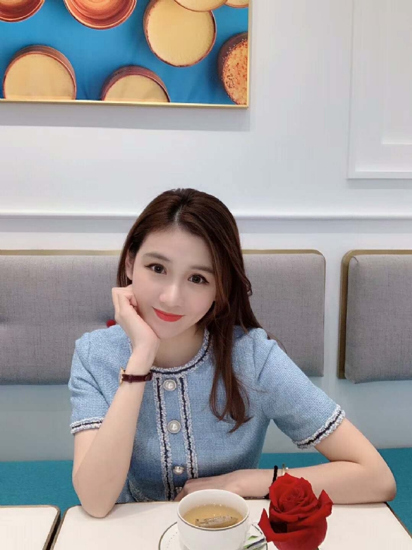 Emily的第二张照片--桂林相亲服务中心