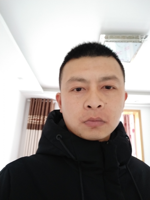 吴伟899的第一张照片--桂林相亲服务中心