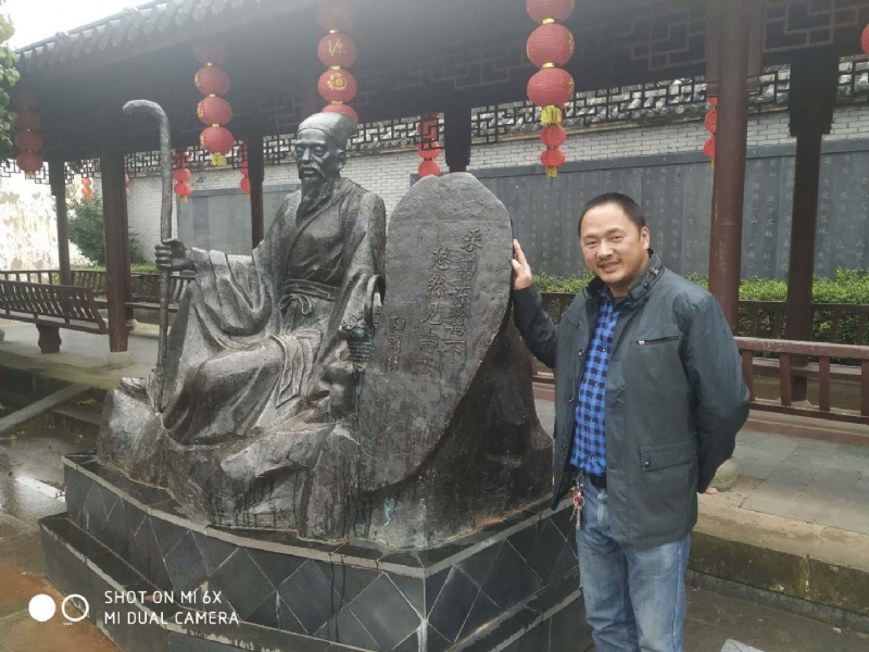 王鑫的第一张照片--桂林相亲服务中心