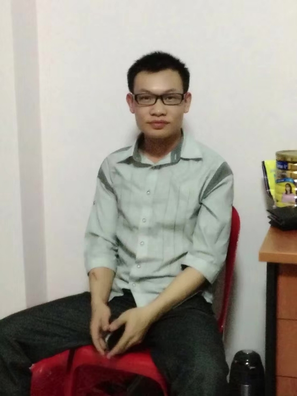 坚强不屈的第一张照片--桂林相亲服务中心