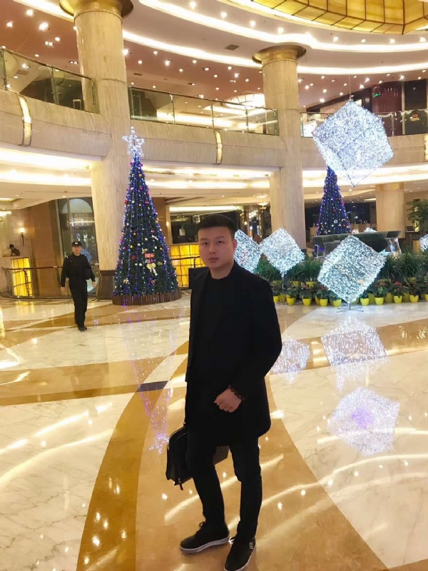 够钟的第一张照片--桂林相亲服务中心