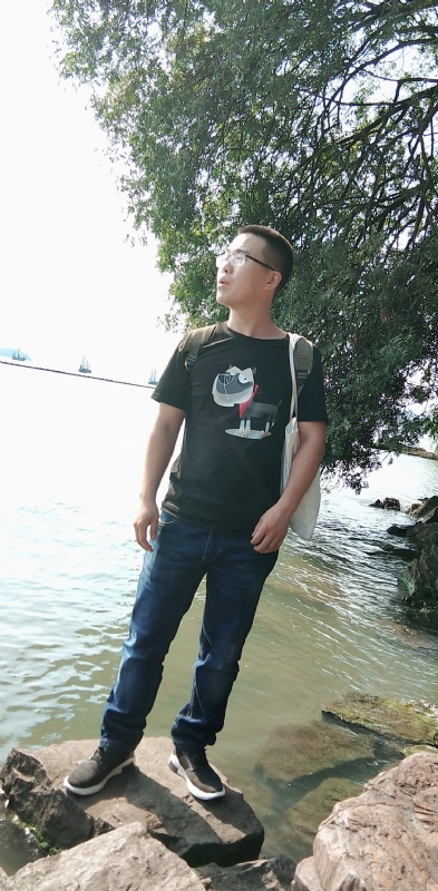 后来的我们的第一张照片--桂林相亲服务中心