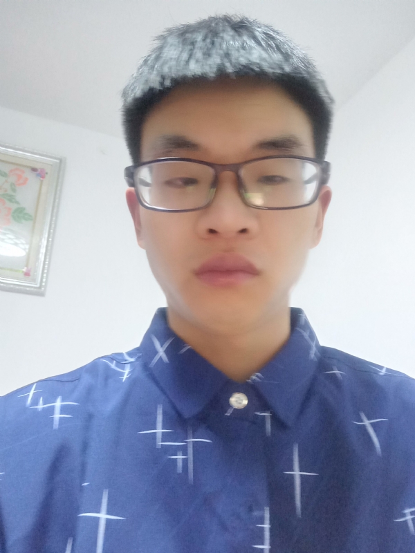 搬砖小伙的第一张照片--桂林相亲服务中心