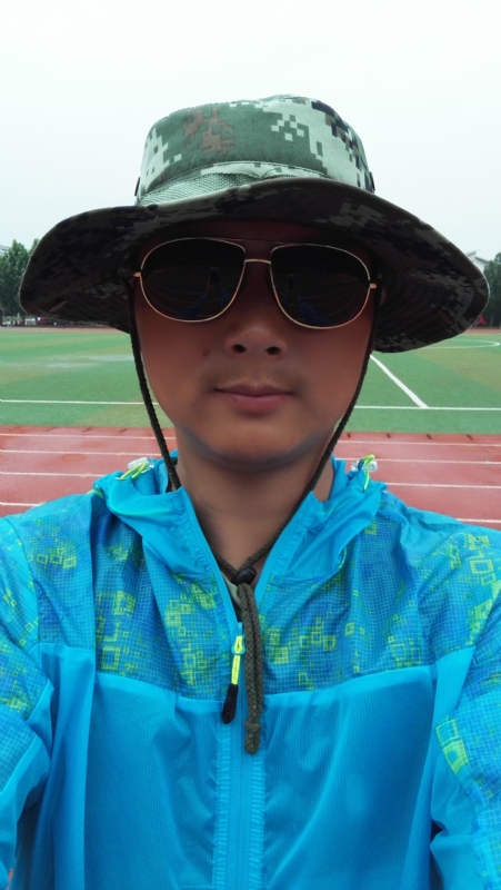 银尘的第一张照片--桂林相亲服务中心