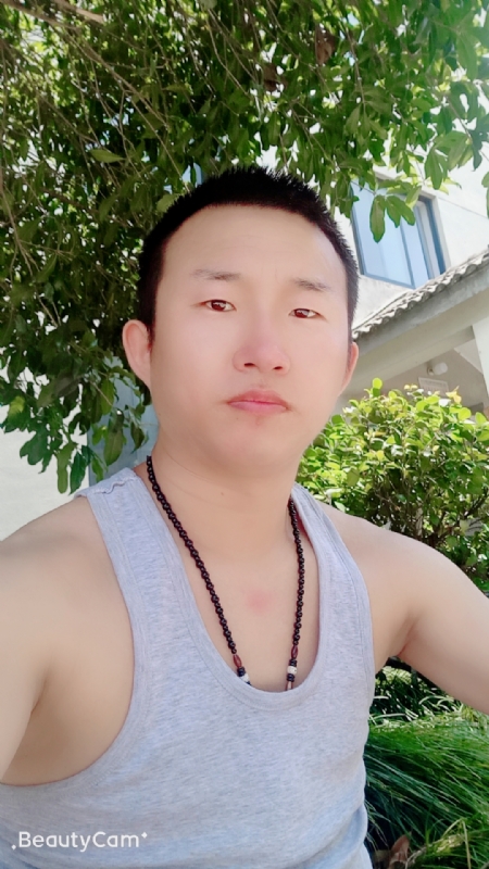 系咯在的第一张照片--桂林相亲服务中心
