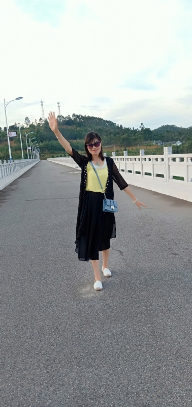 执念的第一张照片--桂林相亲服务中心