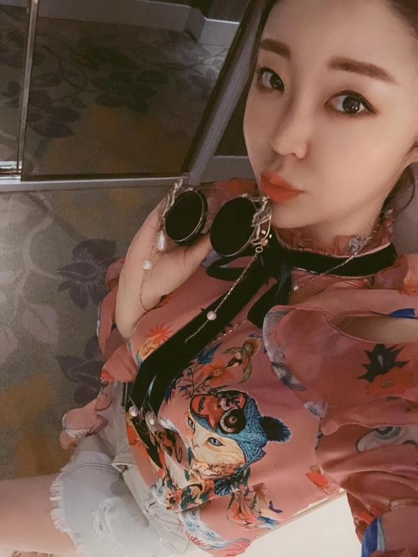 刚刚好的第五张照片--桂林相亲服务中心