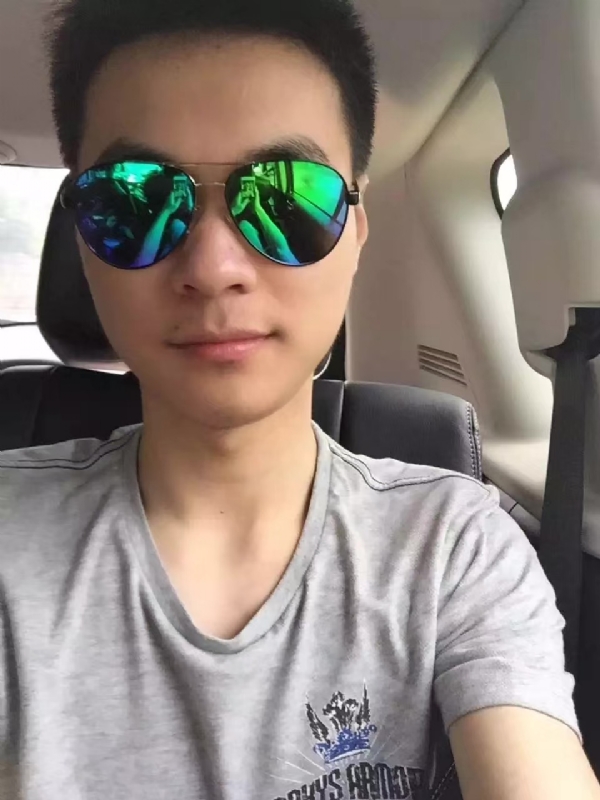 鱼头zzz的第六张照片--桂林相亲服务中心