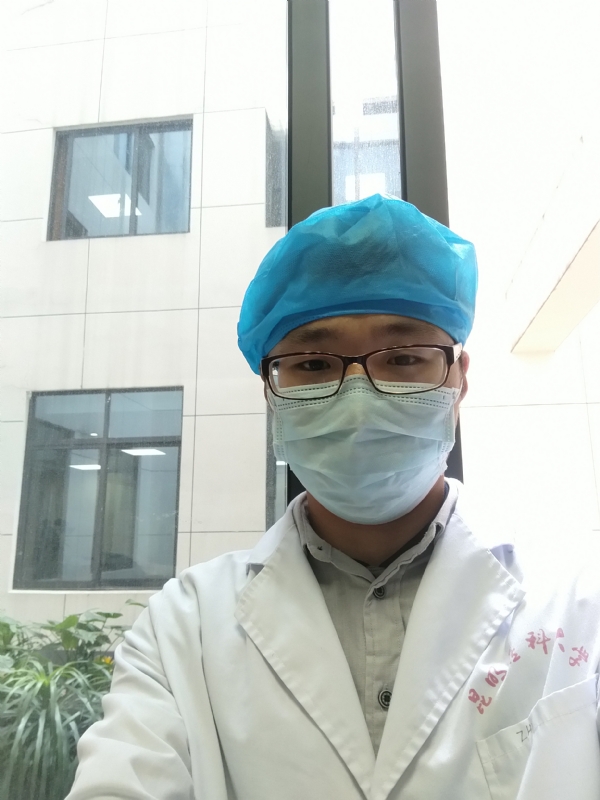 口腔小医生的第一张照片--桂林相亲服务中心