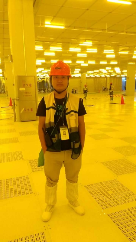 一个傻子的第一张照片--桂林相亲服务中心