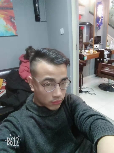 土豆的忧伤的第一张照片--桂林相亲服务中心