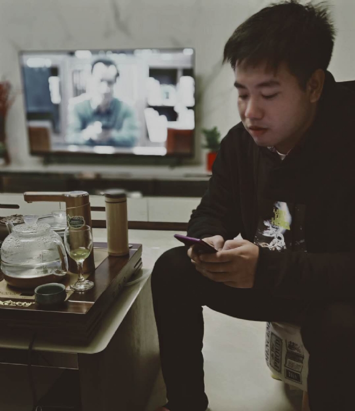 嗯今年能脱单吗的第一张照片--桂林相亲服务中心