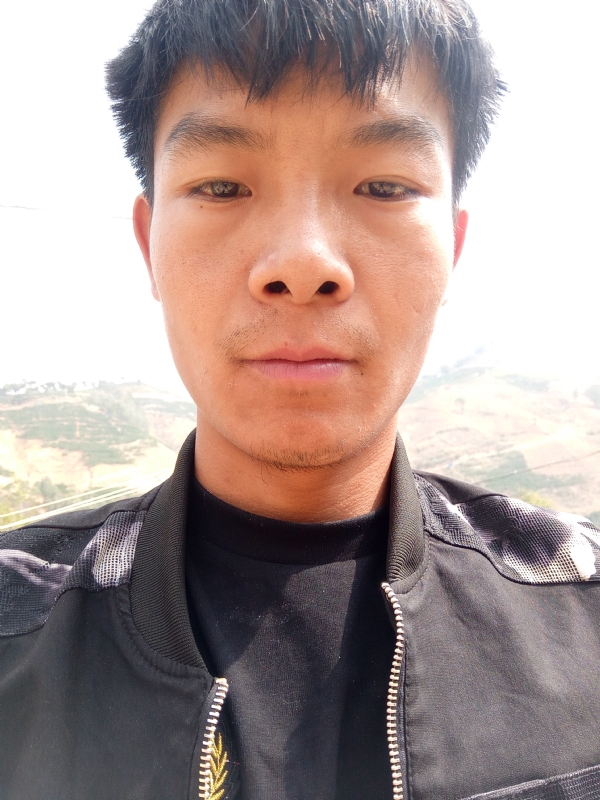 唐伟的第一张照片--桂林相亲服务中心