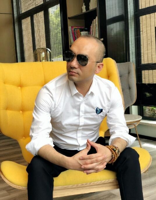 海纳百川的第一张照片--桂林相亲服务中心