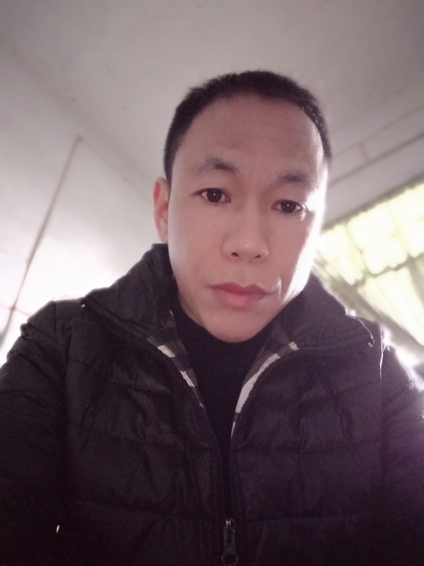 相信真爱的第一张照片--桂林相亲服务中心