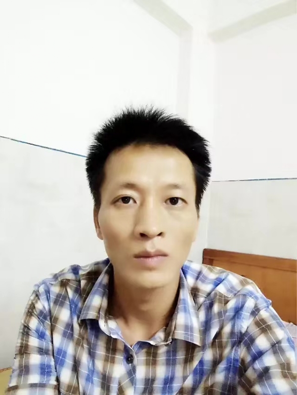 流年未亡的第一张照片--桂林相亲服务中心