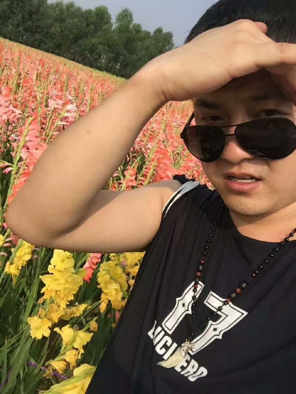 QH-蓝细胞的第一张照片--桂林相亲服务中心