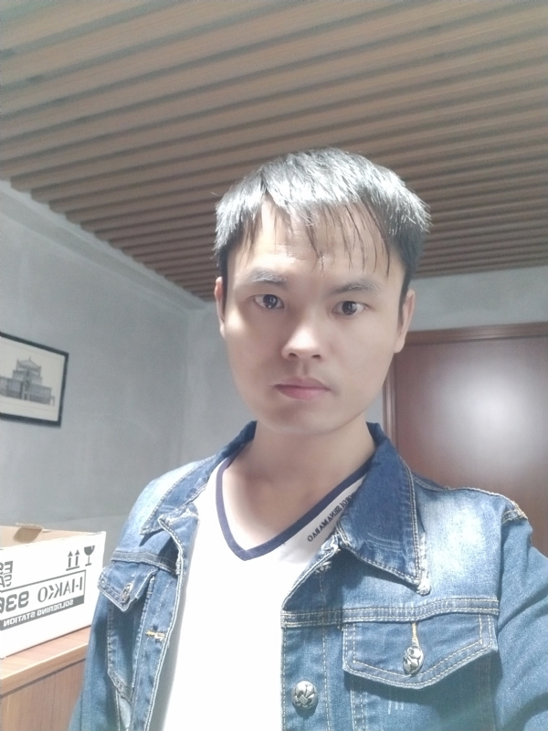 阿信的第一张照片--桂林相亲服务中心