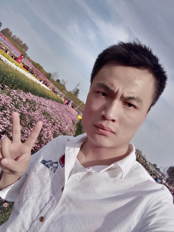 心碎无痕的第二张照片--桂林相亲服务中心